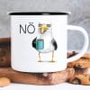 Auf dem Bild ist das Produkt: Campingbecher Emaille mit Möwe und Nö Geschenk Geburtstag Freundschaft grimmiger Vogel zum Preis von €18.90 abgebildet.