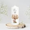 Auf dem Bild ist das Produkt: Taufkerze Lebensbaum Reh Hase Kerze zur Taufe Baum Taufspruch individualisierbar zum Preis von €6.40 abgebildet.